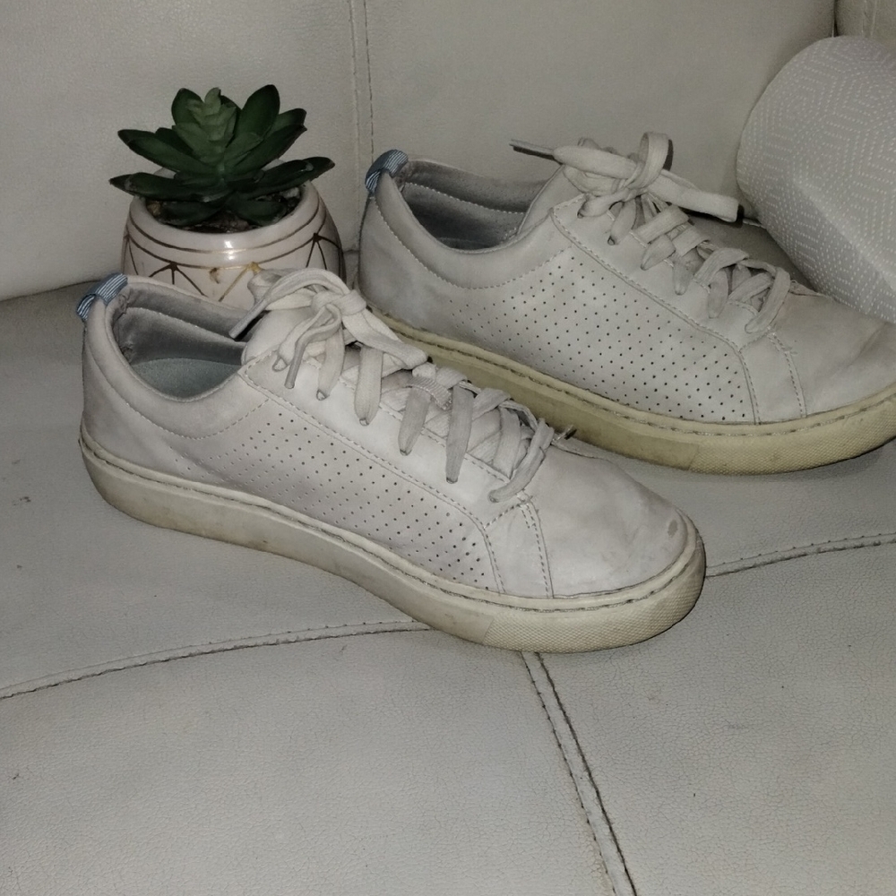 Dr. Scholl's White Sneakers